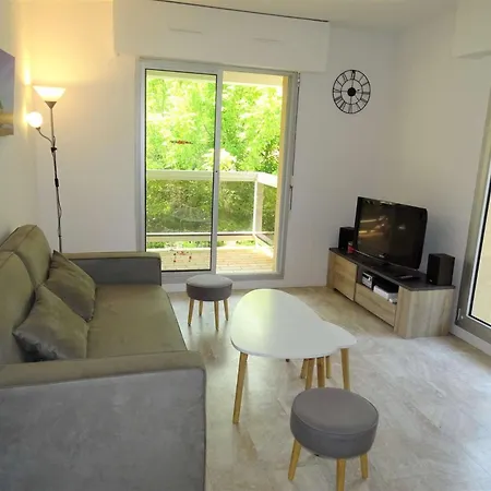 Résidence Clos St Arnaud - - Quartier Joigny Proche Mae-9644 Apartamento *