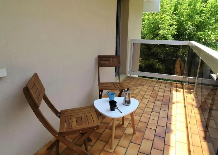 Clos St Arnaud - - Quartier Joigny Proche Mae-9644 Lejlighed *