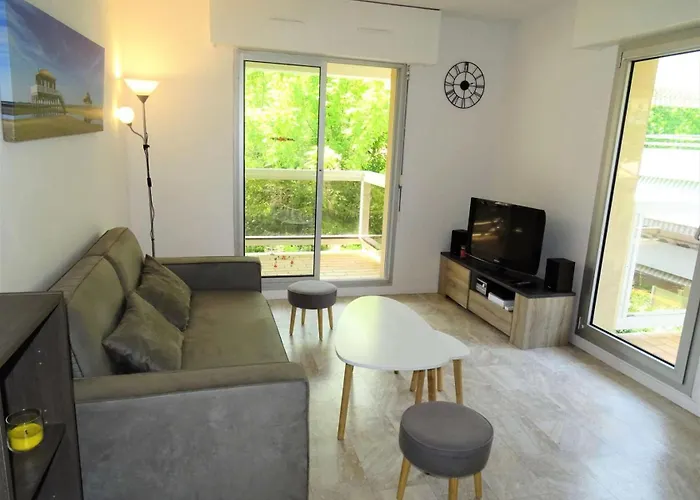 Clos St Arnaud - - Quartier Joigny Proche Mae-9644 Lejlighed *